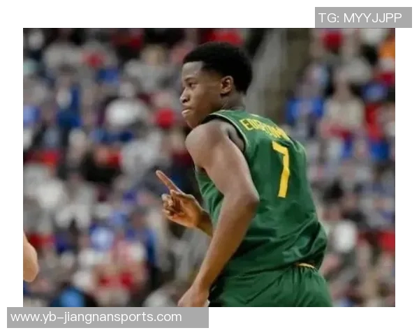 埃奇库姆专注胜利不在乎他人比较展现坚定信念 埃奇库姆专注胜利不在乎他人比较展现坚定信念