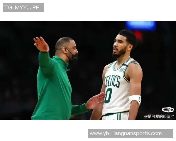 小托马斯谈塔图姆复出应慢慢来强调他是天生的竞争者 小托马斯谈塔图姆复出应慢慢来强调他是天生的竞争者