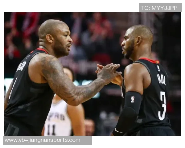 布克谈中国赛:在空间距离中找到相遇的完美契机 布克谈中国赛:在空间距离中找到相遇的完美契机