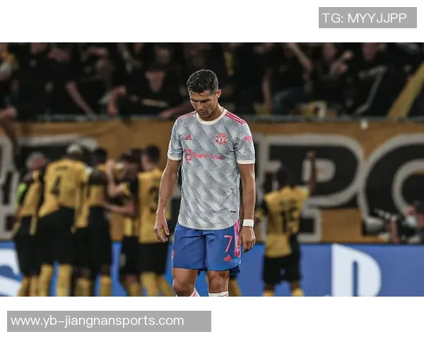 林加德与莱切特场上冲突激烈双方互推互搡引发热议